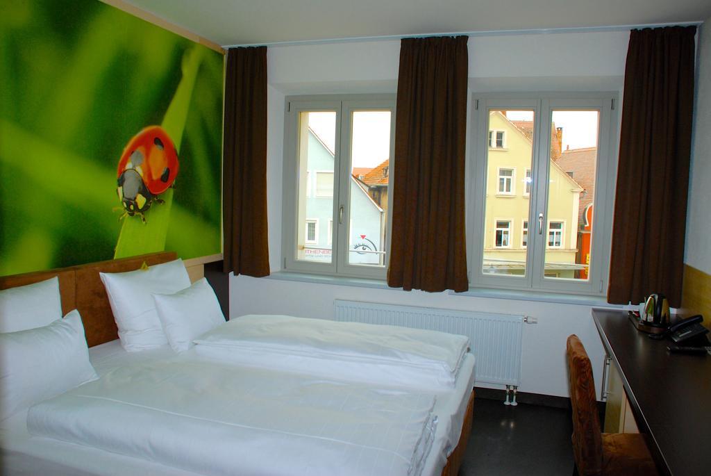 Hezelhof'S Radl-Hotel 바서트뤼딩엔 객실 사진